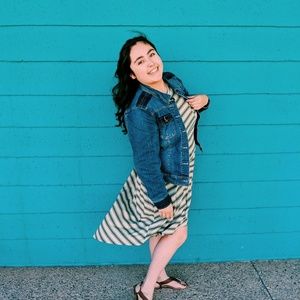 Meet your Posher, Elissa